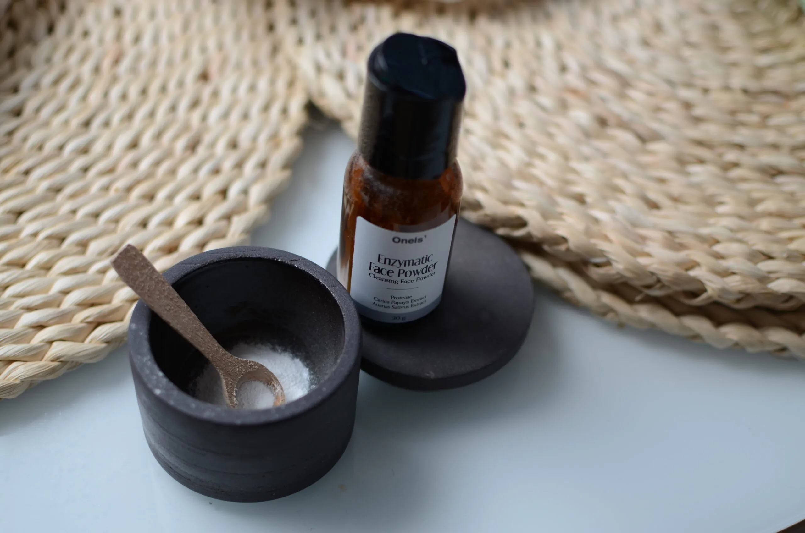 ONELS - Polvere Enzimatica Detergente Viso 50 ml - immagine 2